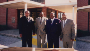 12bdb27b813ece13bf33a36db8092f11.png