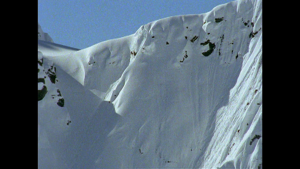 Skiing.Everest.2009.1080p.AMZN.WEB DL.DD+5.1.H.264 playWEB.mkv 6