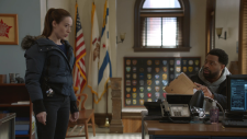 Chicago.P.D.S12E17.Transference.1080p.AMZN.WEB-DL.DDP5.1.H.264-NTb.mkv_20250403_161256.812.png