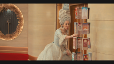 Doctor.Who.2023.S02E00.Joy.to.the.World.1080p.WEB.h264-EDITH.mkv_20250412_101903.015.png