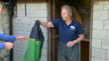 Marcus.Wareings.Tales.from.a.Kitchen.Garden.S01E01.1080p.iP.WEB-DL.AAC2.0.H.264-RTN-001.png