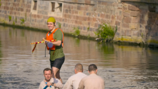 The.Amazing.Race.S37E10.Up.the.River.Without.a.Joust.720p.AMZN.WEB-DL.DDP2.0.H.264-RAWR.mkv_20250508_171719.703.png