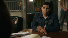Godfather.of.Harlem.S04E05.Concrete.Jungle.1080p.AMZN.WEB-DL.DDP5.1.H.264-RAWR.mkv_20250511_072029.171.png