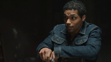 Godfather.of.Harlem.S04E06.The.Visit.720p.AMZN.WEB-DL.DDP5.1.H.264-RAWR.mkv_20250518_074524.968.png