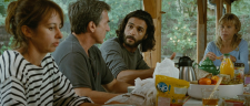 Les.petits.mouchoirs.2010.Hybrid.1080p.BluRay.DD5.1.x264-SbR.mkv_20250629_180354.921.png