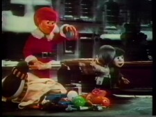 1980sChristmasTape1-ADisneyChannelChristmas-MuppetFamilyChristmas-AndMore-019.jpg