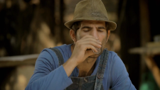 Las.Fierbinti.S03E01.Turcul.1080p.VOYO.WEB-DL.AAC2.0.H.264-playWEB.mkv044230.png