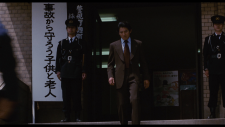720153355_vlcsnap-2026-04-28-18h42m13s109.png