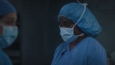 Greys.Anatomy.S22E01.Only.the.Strong.Survive.1080p.DSNP.WEB-DL.DD5.1.H.264-playWEB.mkv024816.png