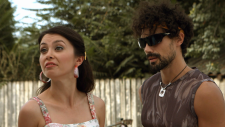 Las.Fierbinti.S08E01.Vampirul.-.partea.1.1080p.VOYO.WEB-DL.AAC2.0.H.264-playWEB.mkv050838.png
