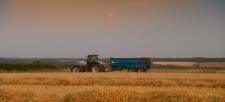 Clarkson-s-Farm-2e562bbb90c8ec539.png